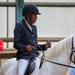 Galeria - Imagem 9 da Utente da ALADI conquista medalha de prata em prova de equita��o