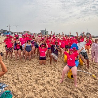 Imagem da Utentes participam em iniciativa de Surf Adaptado em Le�a da Palmeira