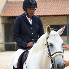 Galeria - Imagem 4 da Utente da ALADI conquista medalha de prata em prova de equita��o