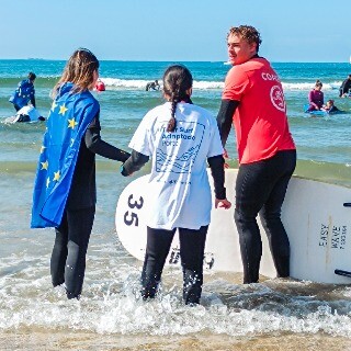 Imagem da Matosinhos recebe surf adaptado
