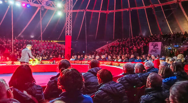 Utentes come�am o ano no Circo Soledad Cardinali