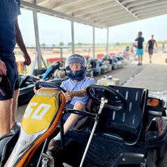 Galeria - Imagem 2 da Utentes da ALADI sentem a adrenalina de pilotar karts em Matosinhos