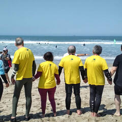 Galeria - Imagem 3 da Escola de surf dinamizou atividade inclusiva na praia de Matosinhos