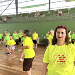 Galeria - Imagem 3 da Multid�o re�ne-se no CRPF Lavra para �dan�ar contra o Cancro�