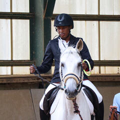 Galeria - Imagem 7 da Utente da ALADI conquista medalha de prata em prova de equita��o