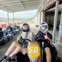 Galeria - Imagem 1 da Utentes da ALADI sentem a adrenalina de pilotar karts em Matosinhos