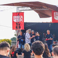 Galeria - Imagem 8 da Utentes abrem segundo dia do festival Faneca Rock Fest