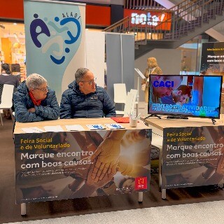 Imagem da ALADI leva projetos de voluntariado à Feira Social no Mar Shopping