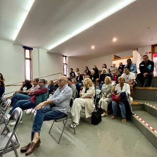 Imagem da Manh de afetos e partilhas na visita dos voluntrios do Banco Alimentar do Porto
